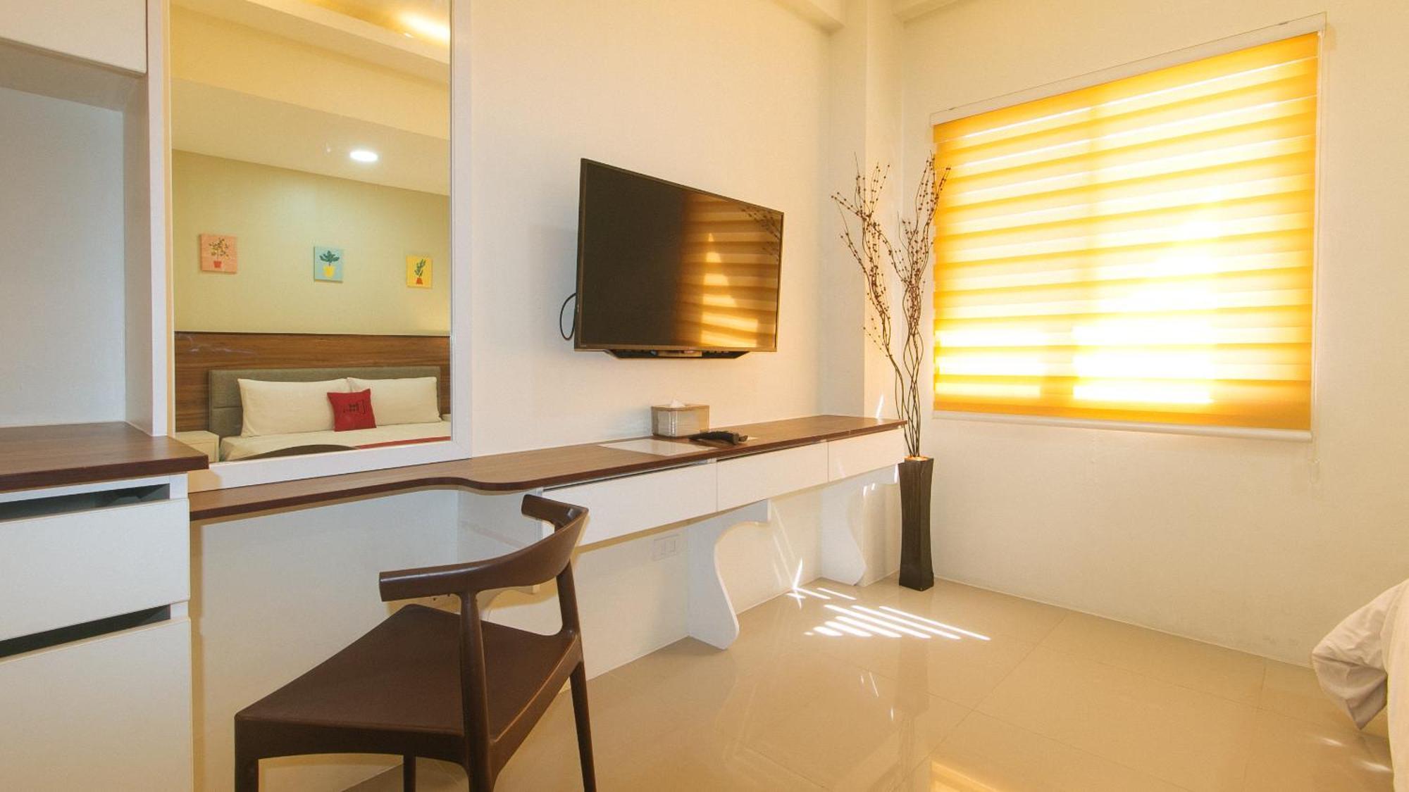 Reddoorz @ Leoncia Apartelle Mandawe Zewnętrze zdjęcie